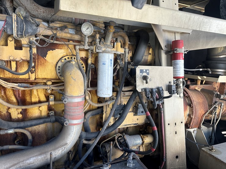 #60115-•-ingersoll-rand-1070-towable-air-compressor-image-17