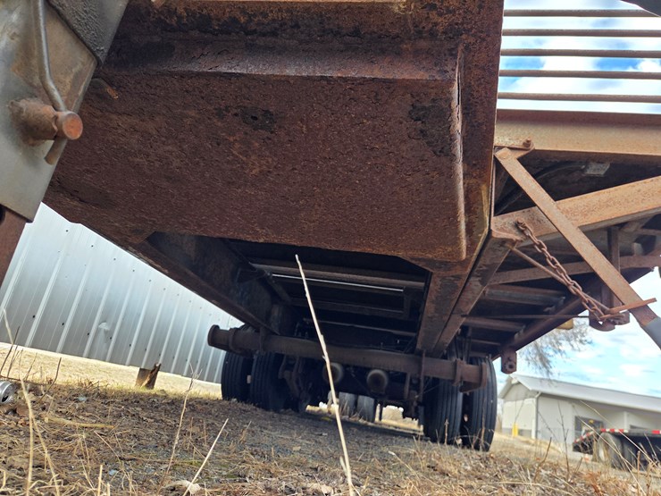 #2358-•-2006-iron-steer-8r20hdi-roll-off-trailer-image-25