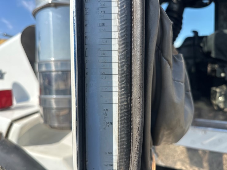 2006-kenworth-t800-image-93