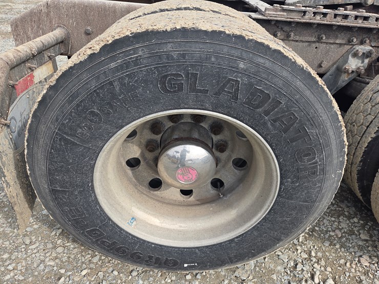 2005-kenworth-t600-image-85