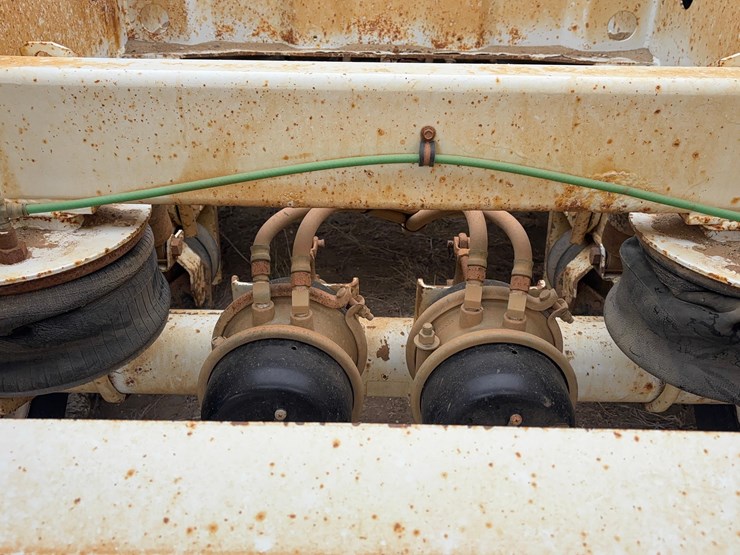 2016-crosscountry-tl-420-bcl-trailer-image-10