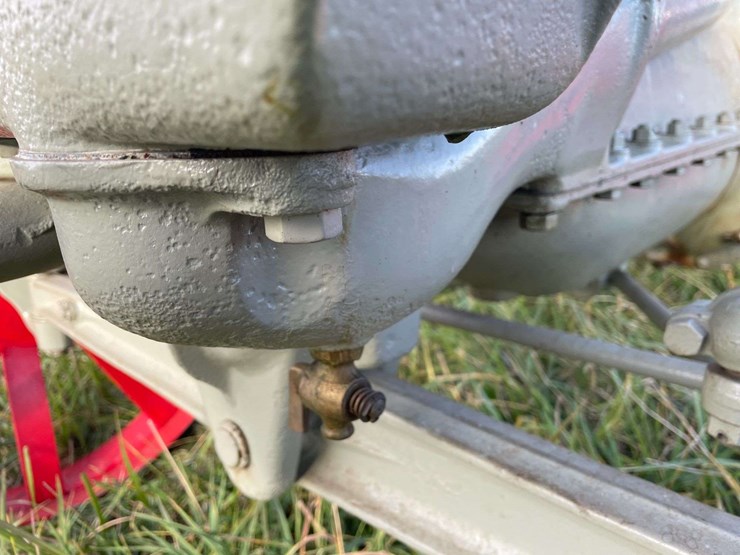 1918-fordson-tractor-image-21