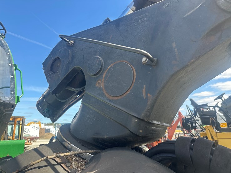 2011-deere-1270e-image-40