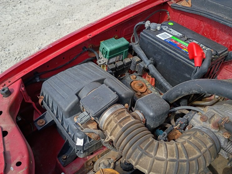 2000-chevrolet-tracker-image-25