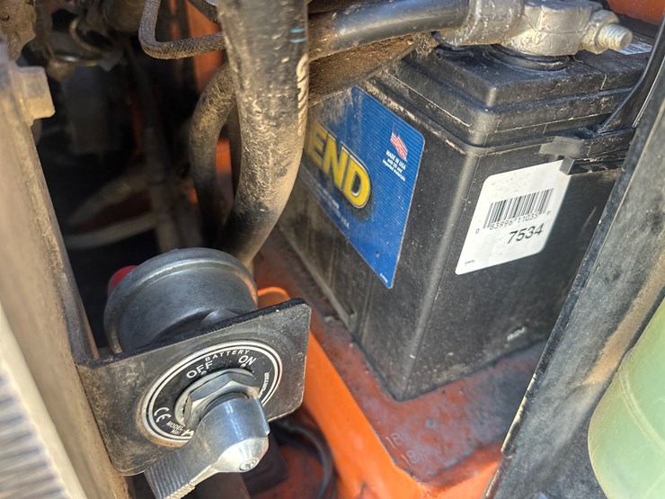 2020-gehl-rt105-image-49