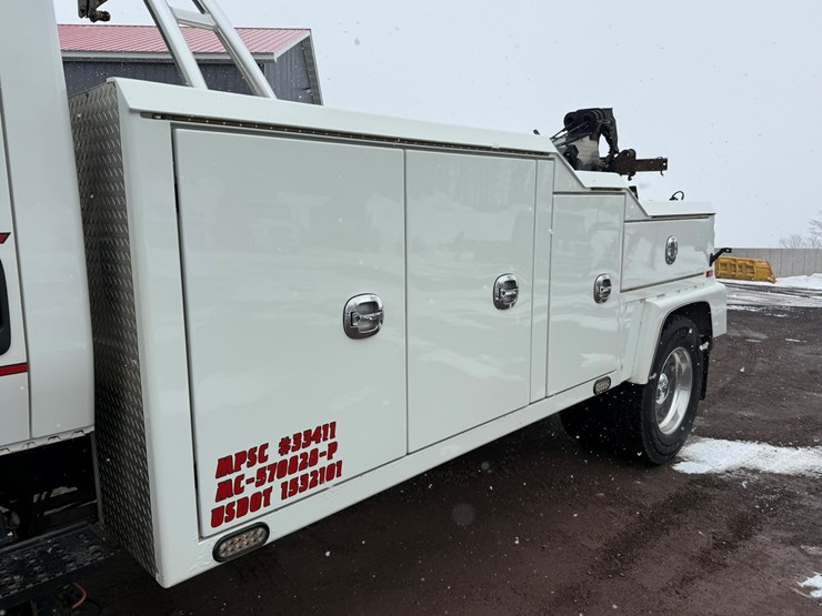 2013-international-4400-sba-image-12