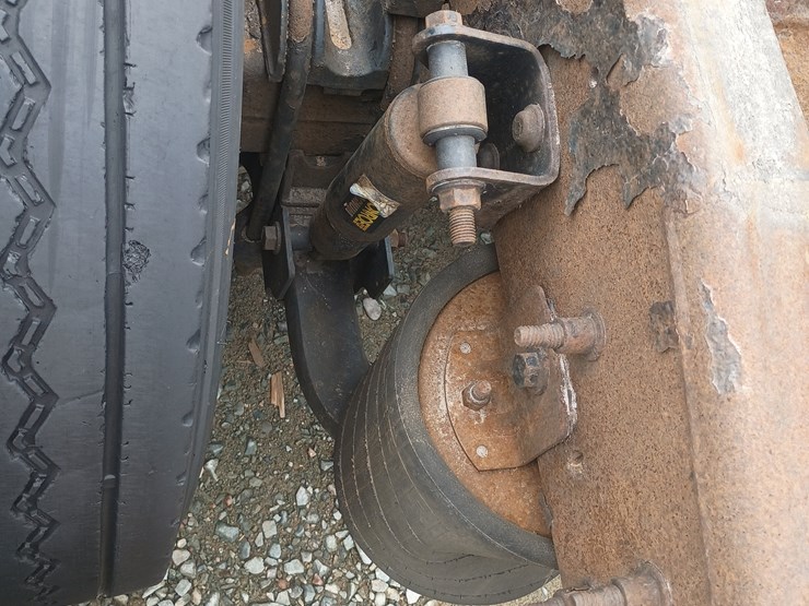 2012-international-prostar-image-35