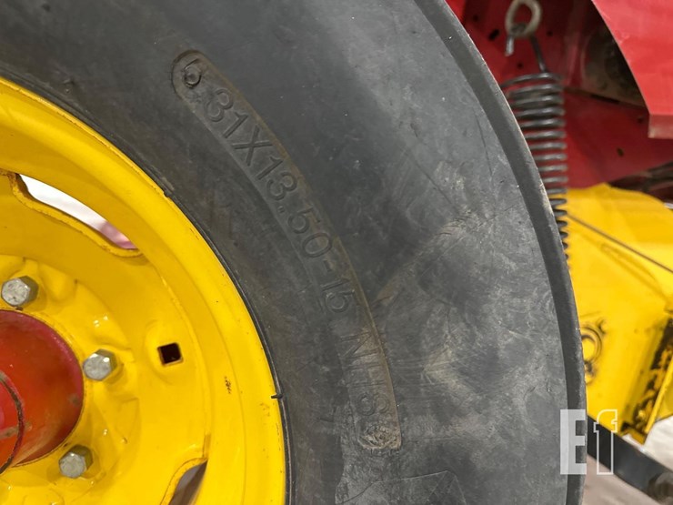 2015-new-holland-roll-belt-450-image-22