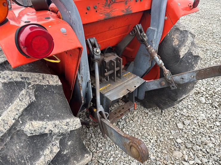 kubota-b2150-image-37