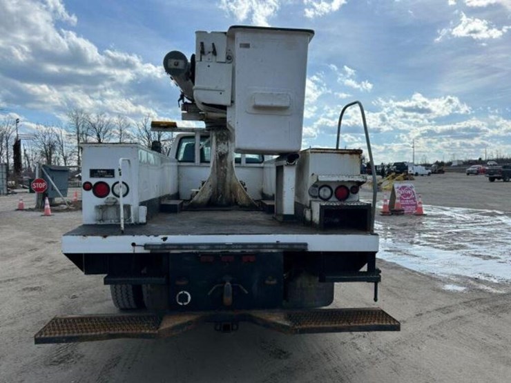 1997-ford-f800-image-5