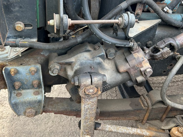 1996-international-4700-image-37