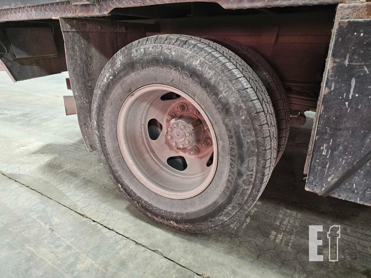 2014-chevrolet-silverado-3500hd-image-18