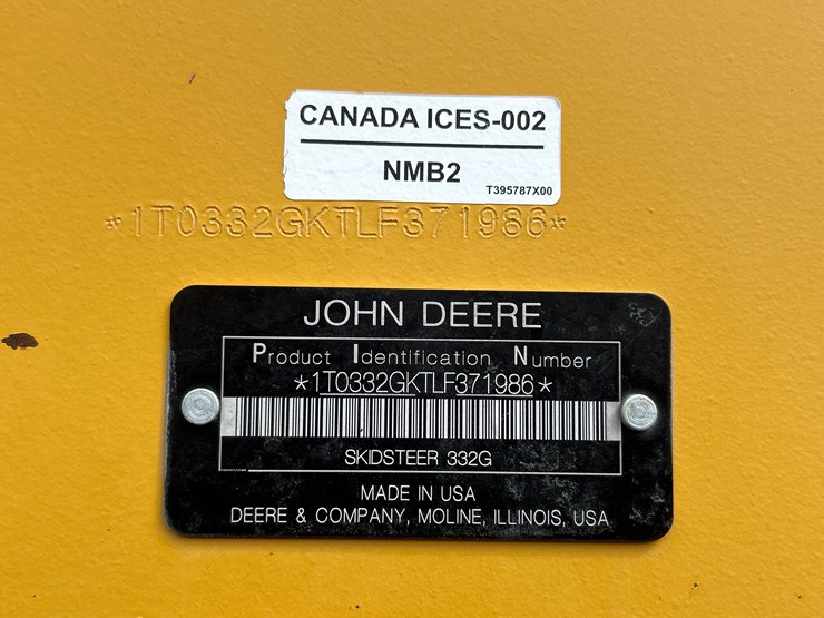 2020-deere-332g-image-62