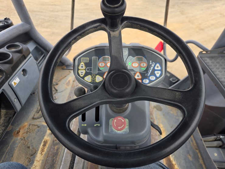 2012-hamm-hd140-image-45