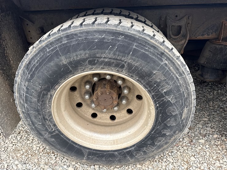 1999-international-4900-image-77