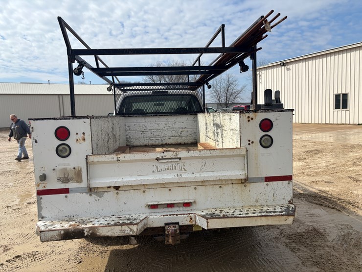 2004-ford-f450-image-3