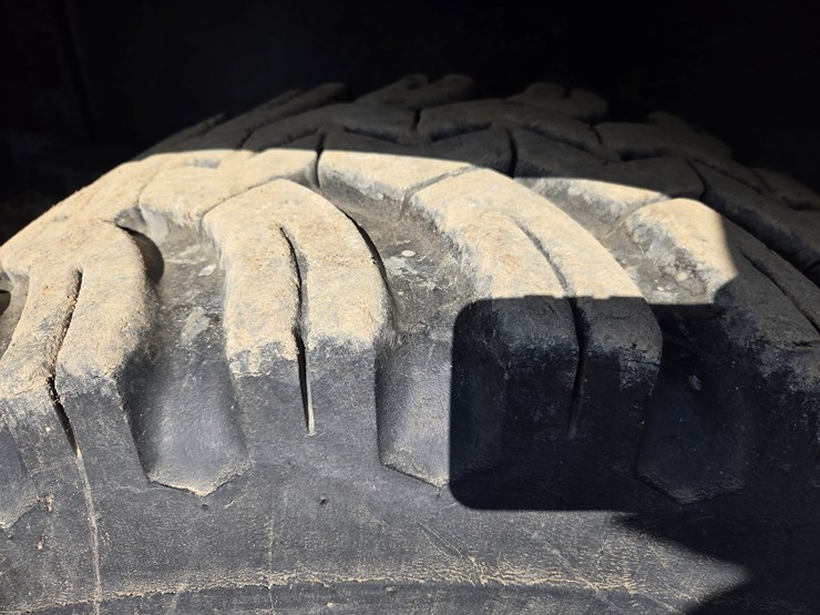 massey-ferguson-8-image-55