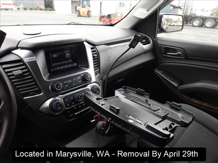 2016-chevrolet-tahoe-image-8