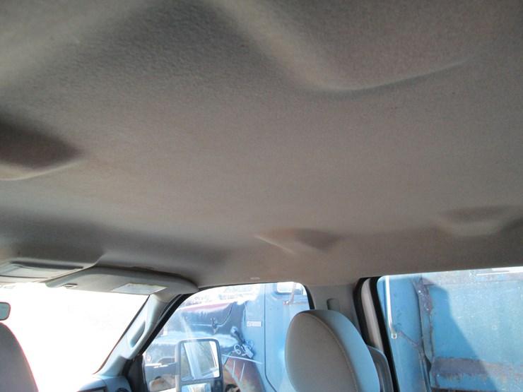 2011-ford-f250-image-26