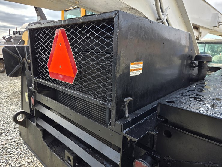 massey-ferguson-8-image-30