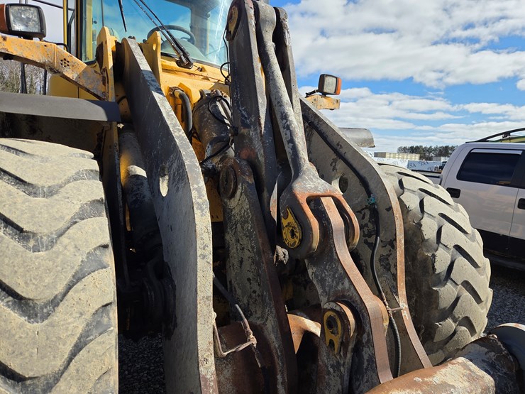 volvo-l110e-image-13