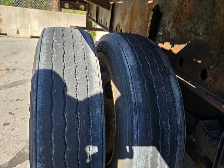 1986-utility-flatbed-image-58