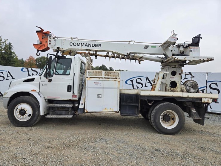 2003-international-durastar-4300-image-2