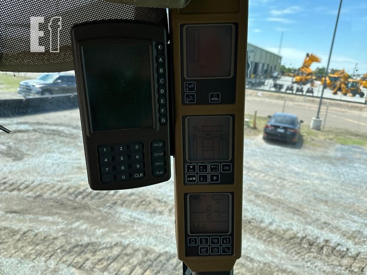 2000-john-deere-9750-sts-image-24