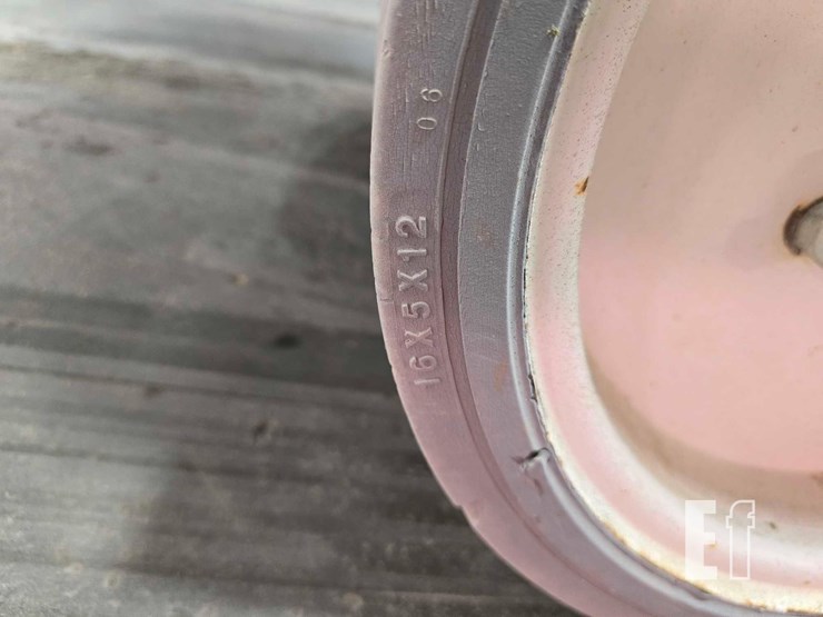 2017-skyjack-sjiii3226-image-25