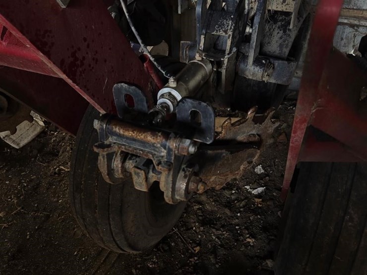 case-ih-1250-image-10