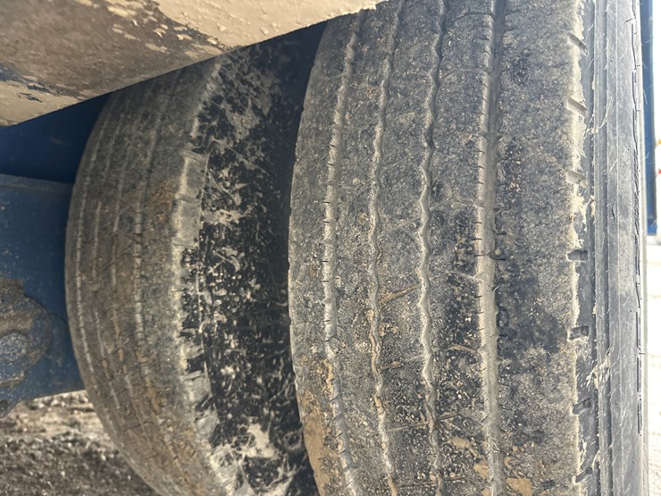 2022-globe-lowboy-image-41