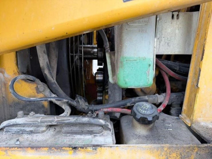 2007-john-deere-328-image-23