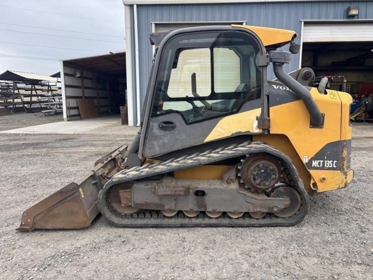 2012-volvo-mct135c-image-2