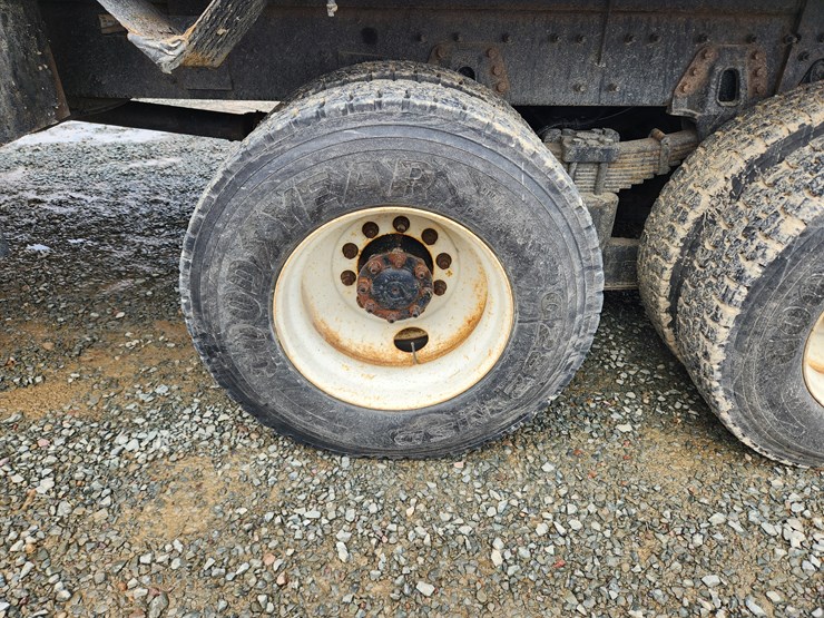 2008-international-workstar-7400-image-92