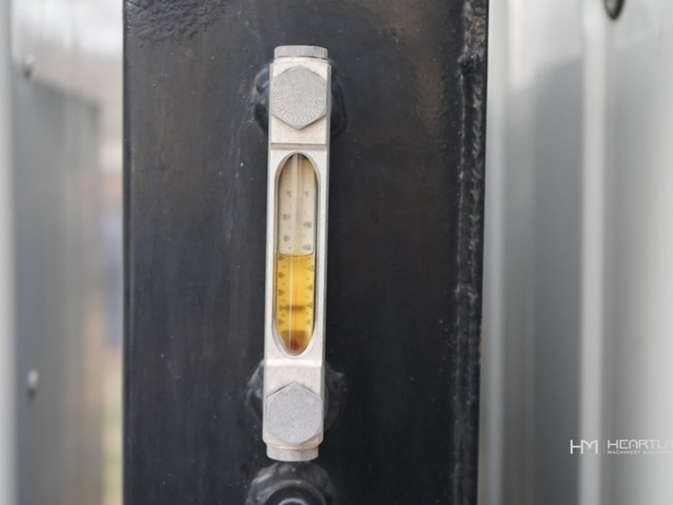 2012-hino-338-image-27