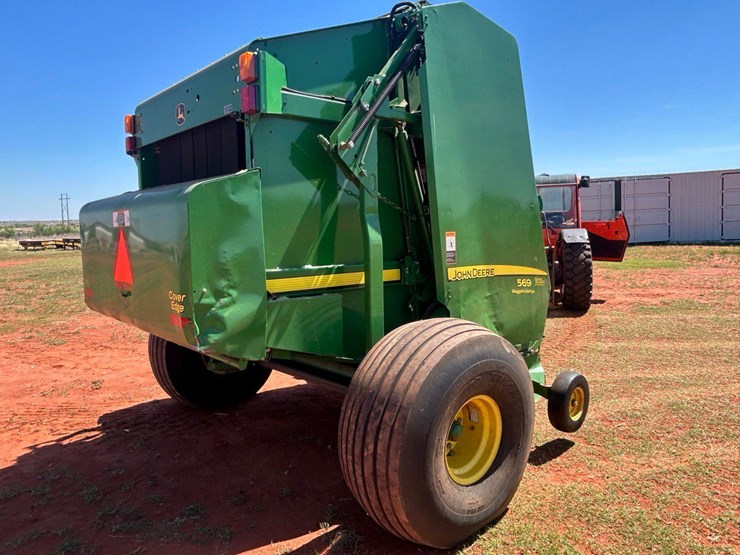 john-deere-569-image-22