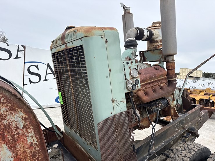 massey-ferguson-8-image-14