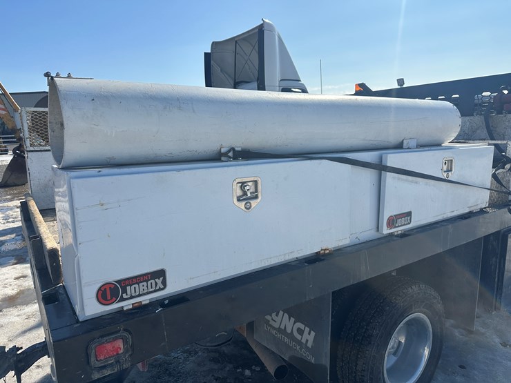 2020-dodge-3500-image-23