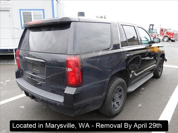 2016-chevrolet-tahoe-image-14
