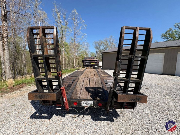 1998-cherokee-r20-20+5-dual-t/a-tag-trailer-image-5