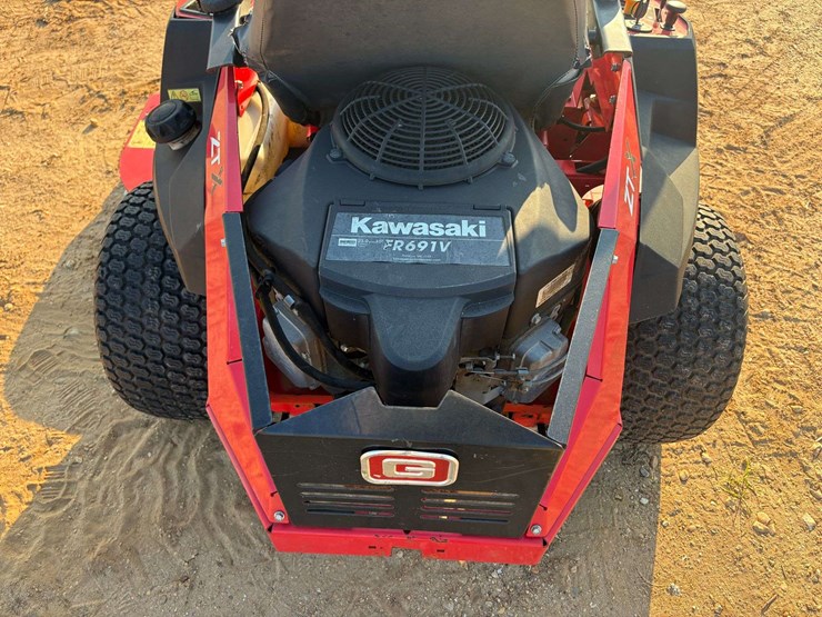 2019-gravely-zt-x-52"-zero-turn-mower-(631-hours)-image-13