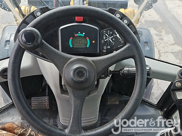 2014-caterpillar-907h2-image-30