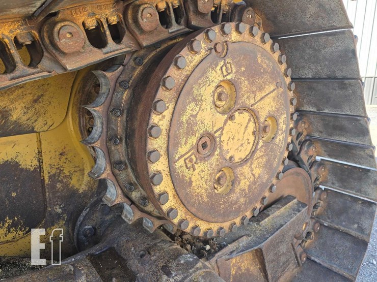 2006-caterpillar-d6r-xl-iii-image-18