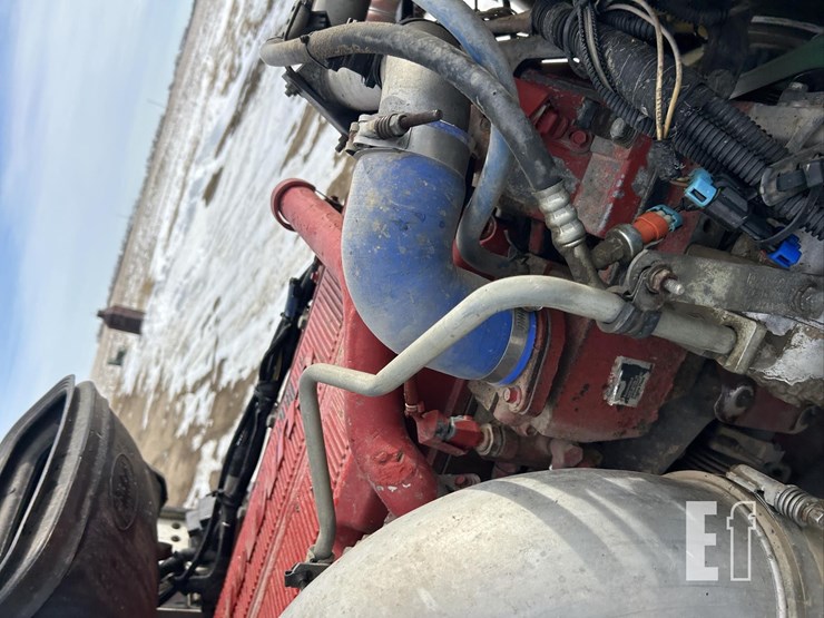 2012-peterbilt-386-image-48