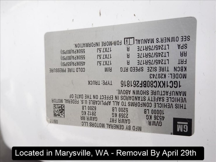 2011-chevrolet-3500-image-17