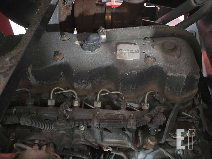 case-ih-patriot-3330-image-25