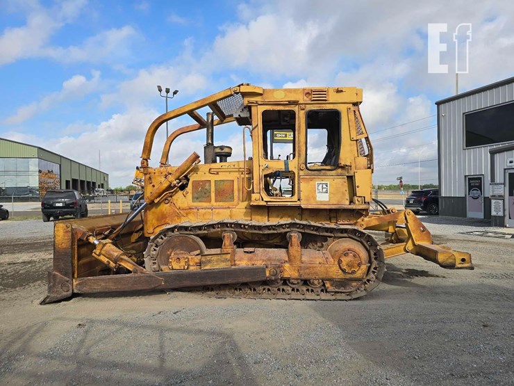 1982-caterpillar-d6d-image-5