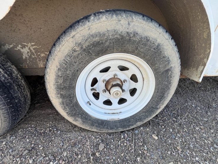 2013-w-w-t/a-cargo-trailer-image-7