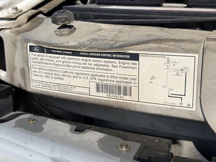 2002-ford-e350-image-8