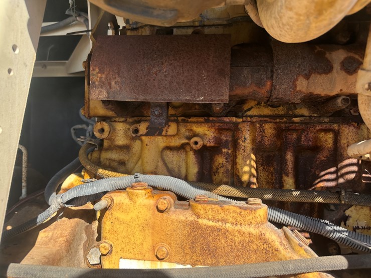 #60115-•-ingersoll-rand-1070-towable-air-compressor-image-40